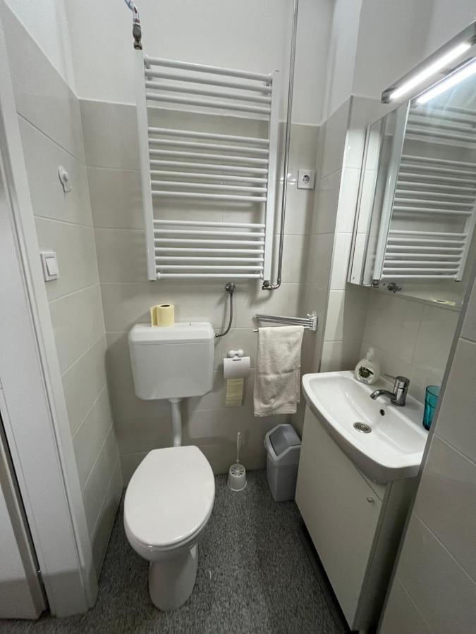 Garibaldik Apartman Budapest Exteriör bild