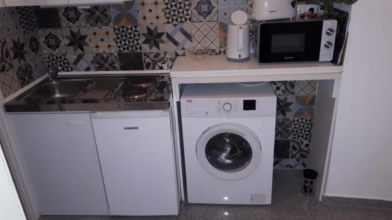 Garibaldik Apartman Budapest Exteriör bild